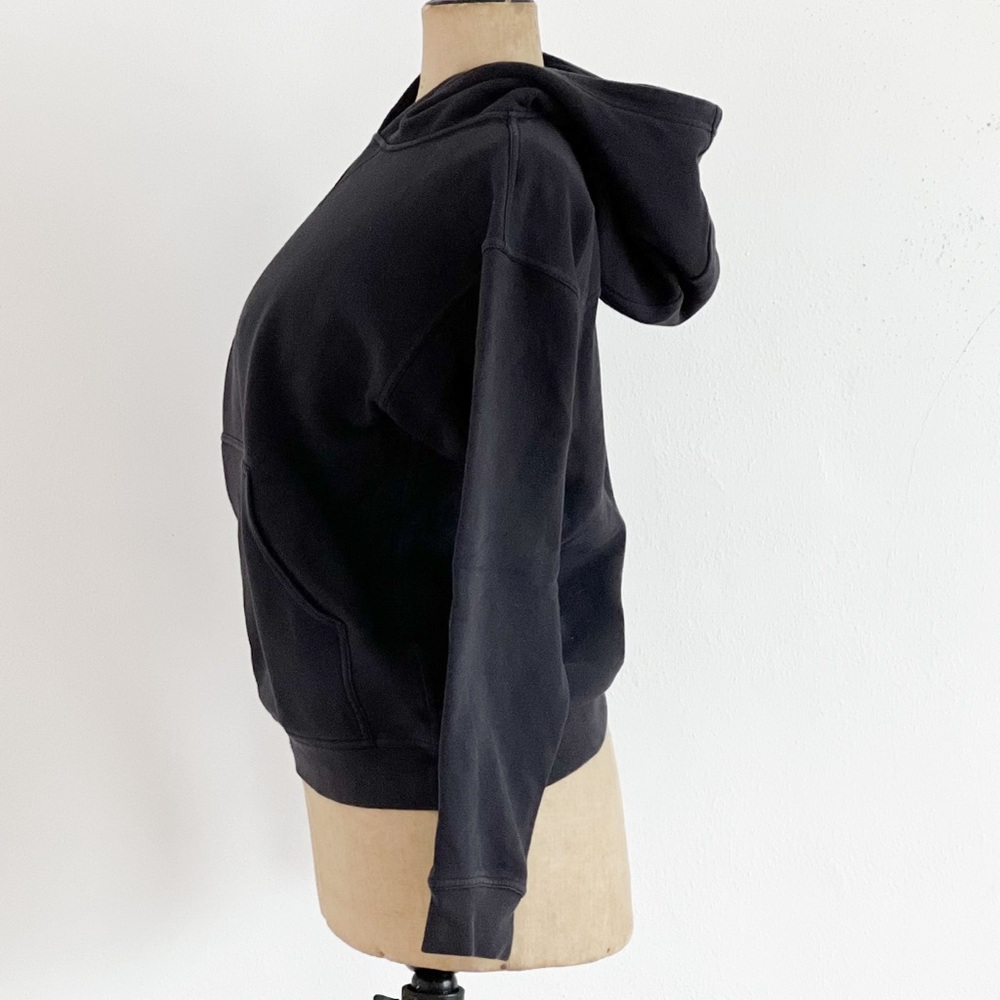 Lululemon Black Sweatshirt Lululemon Hoodie Size 6 Fits like Size 4 - Picture 2 of 6
